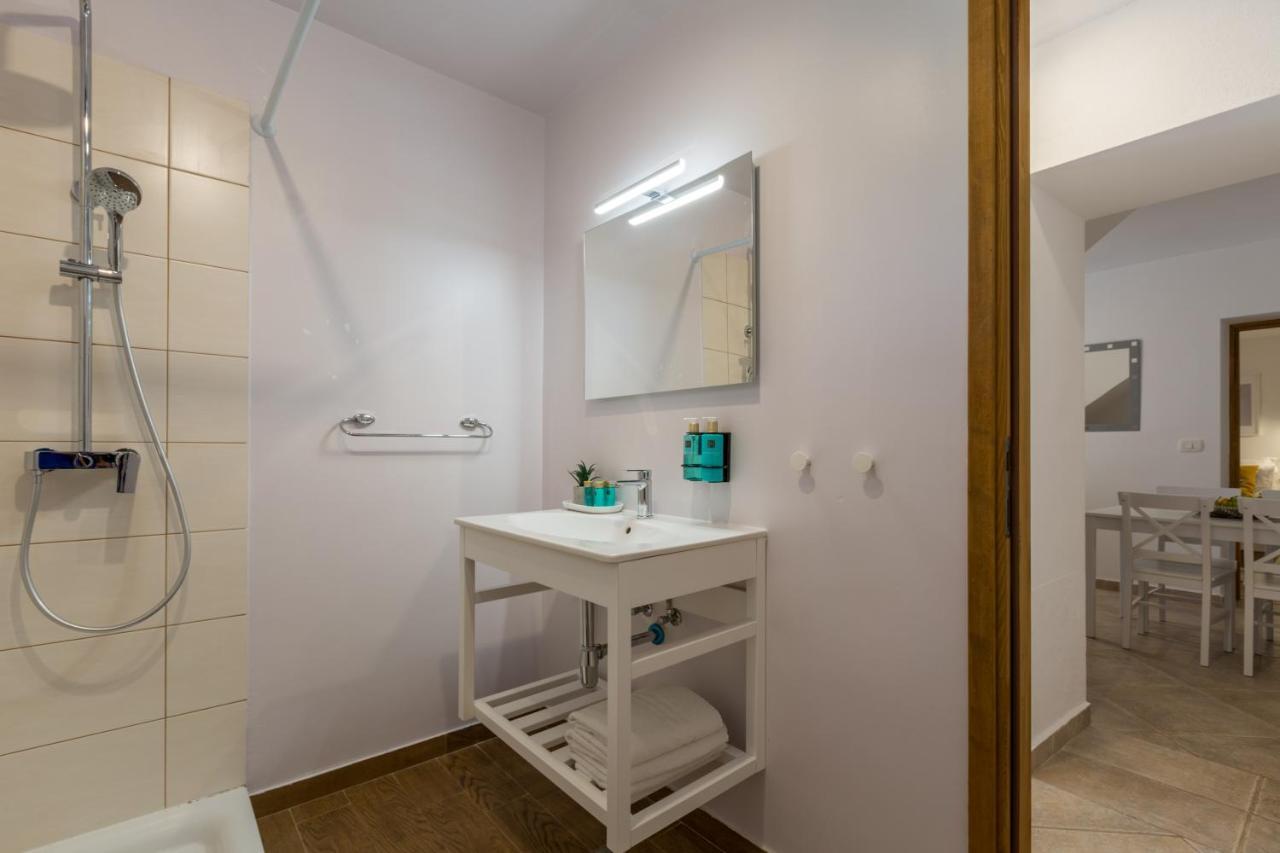 Apartments Agata Novigrad Istria Extérieur photo