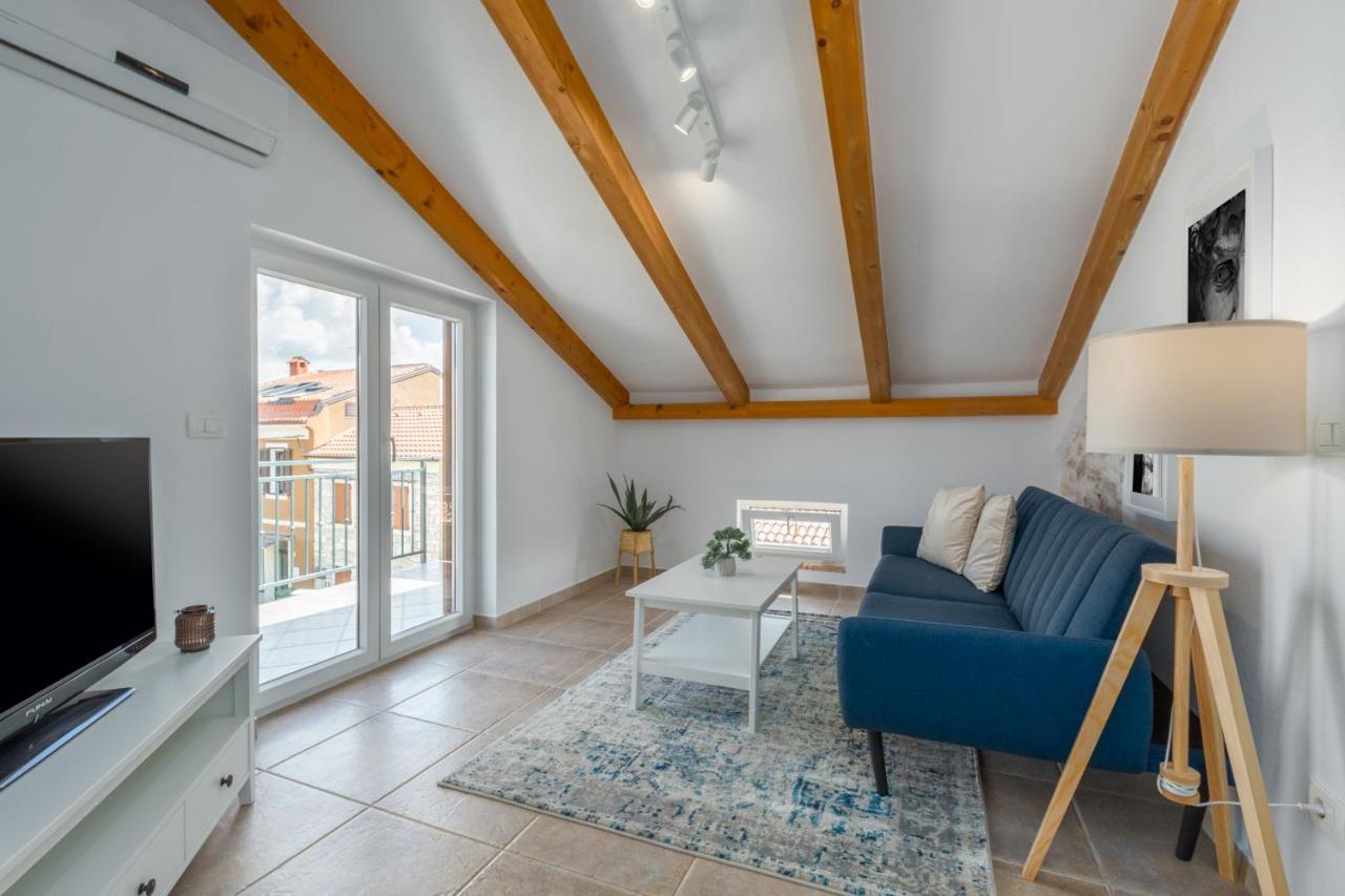 Apartments Agata Novigrad Istria Extérieur photo