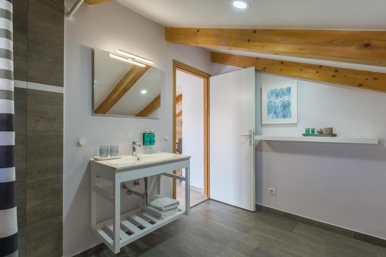 Apartments Agata Novigrad Istria Extérieur photo